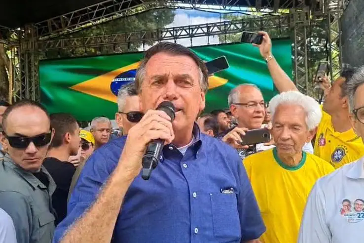 Em Teófilo Otoni, Bolsonaro demonstra otimismo: “Minas já virou”