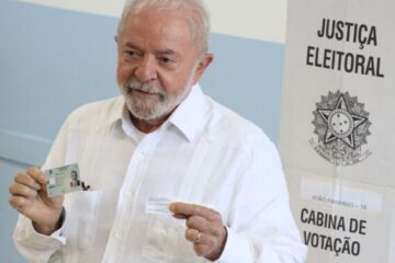 Líderes políticos nacionais e internacionais cumprimentam Lula após resultado das eleições 2022