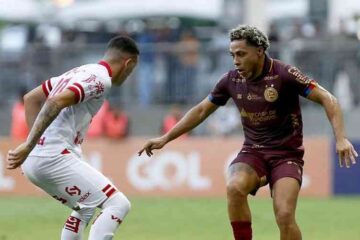 Bahia sai atrás, mas busca empate em casa contra o Vila Nova, pela Série B