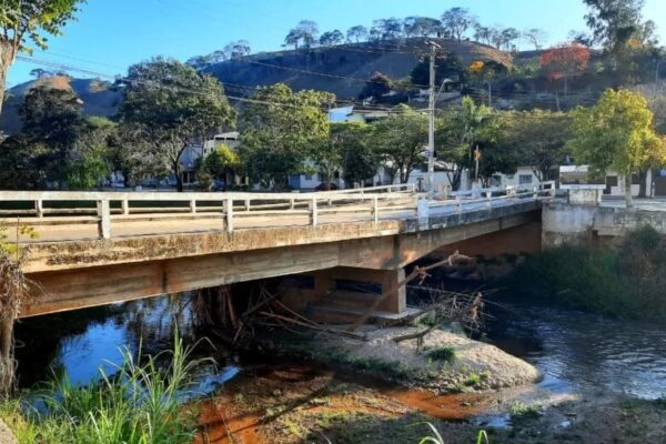 Construção da nova ponte central de Santa Maria de Itabira pode acontecer somente em 2023