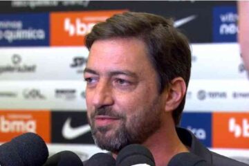 Presidente do Corinthians dispara contra o VAR : ‘Absurdo’