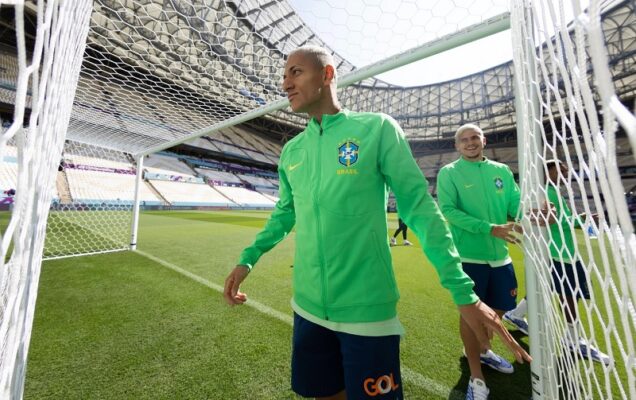 Copa do Mundo: sem treino marcado para o estádio, seleção faz "visita" ao palco da estreia