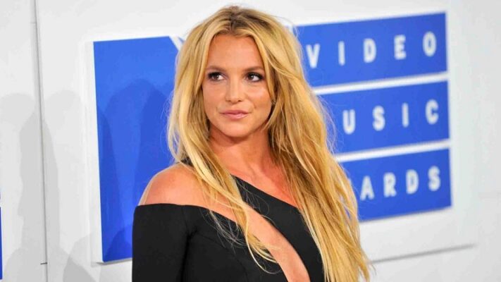 Britney Spears revela que não podia tomar café na tutela: "Tratamento de escravo"