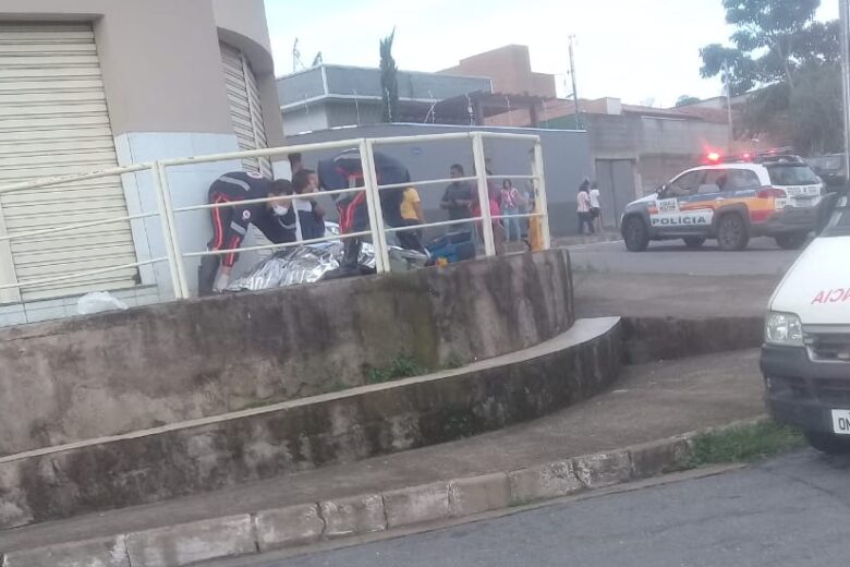 Jovem é assassinado a tiros no bairro Gabiroba