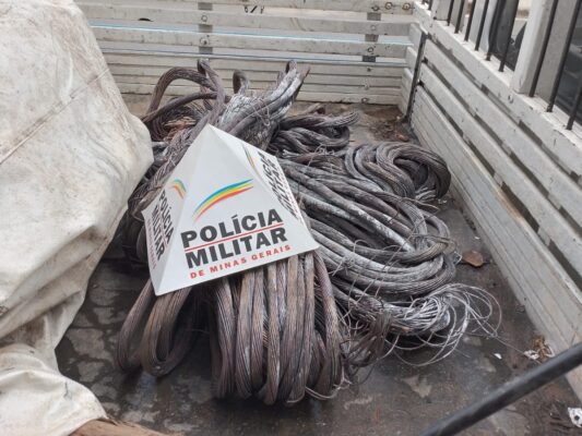 pm-detem-homens-por-receptacao-de-cobre-em-itabira