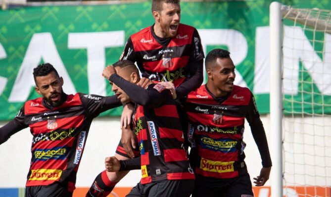 Ituano quer coroar ano mágico com 1º acesso à Série A neste domingo