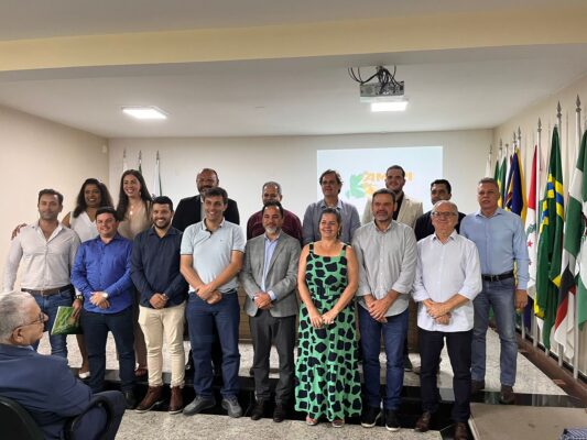 Municípios assinam protocolo de liberdade econômica
