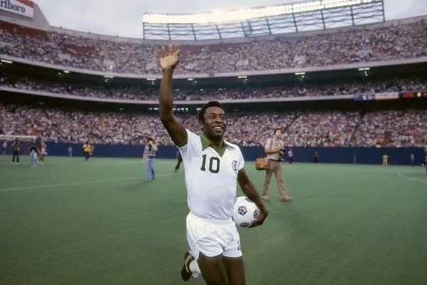 Morte do Rei Pelé ganha destaque nos jornais estrangeiros
