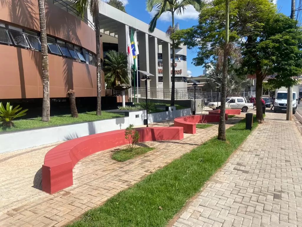 Vereador propõe programa de combate ao cyberbullying nas escolas municipais de Itabira