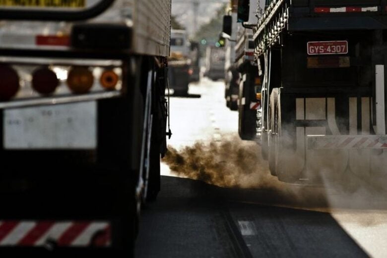 Governo define redução de gases de efeito estufa dos combustíveis