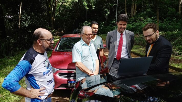 O Promotor de Justiça que representa o Ministério Público em João Monlevade, Igor Citelli, fez uma visita ao Parque do Areão