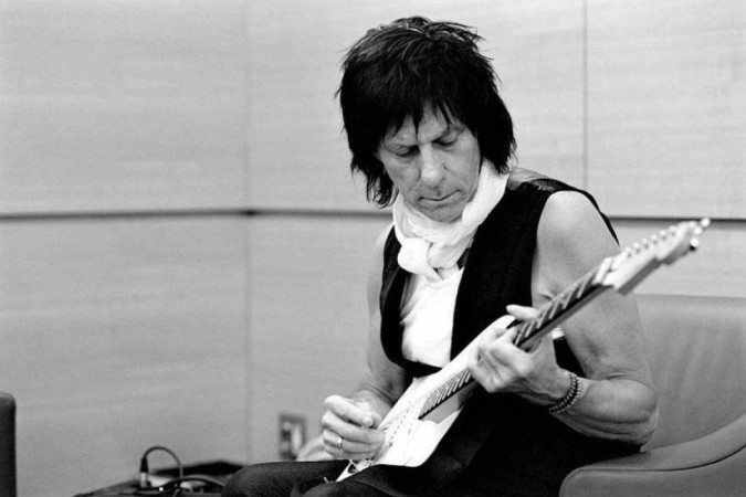 Ícone da guitarra e do rock, Jeff Beck morre aos 78 anos