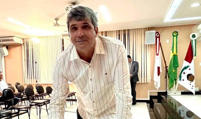 Rômulo Linhares é empossado presidente da Câmara de Rio Piracicaba