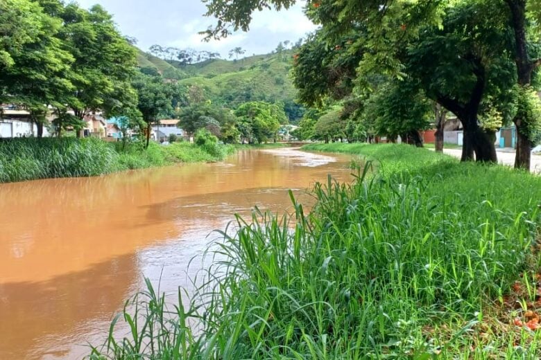 Prefeitura de Santa Maria alerta risco de alagamento em dois bairros