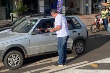 Conscientização no trânsito: Transita realiza ação em importantes vias itabiranas