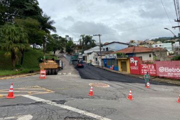 Itabira: rua Salvino Pascoal do Patrocínio segue interditada para obras de asfaltamento