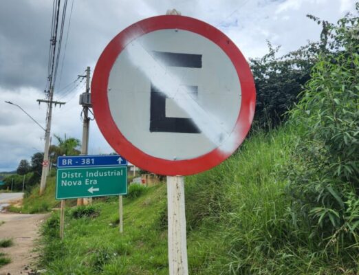 Itabira: vandalismo e descumprimento de normas de trânsito na rodovia do CDI