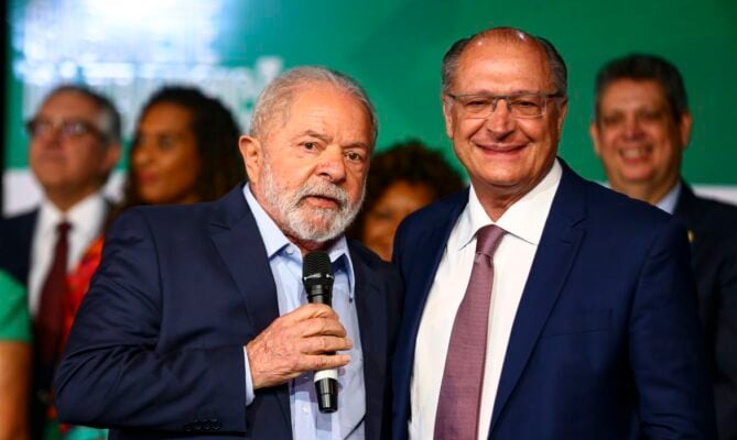 Lula e Alckmin tomam posse neste domingo; entenda como será a cerimônia