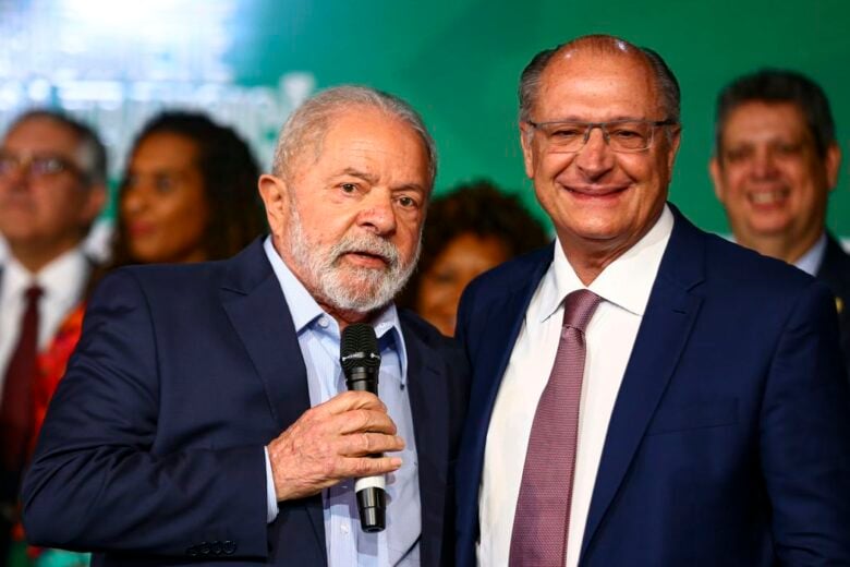 Lula e Alckmin tomam posse neste domingo; entenda como será a cerimônia