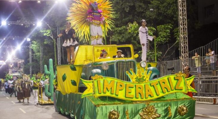 carnaval de belo horizonte; escolas de samba