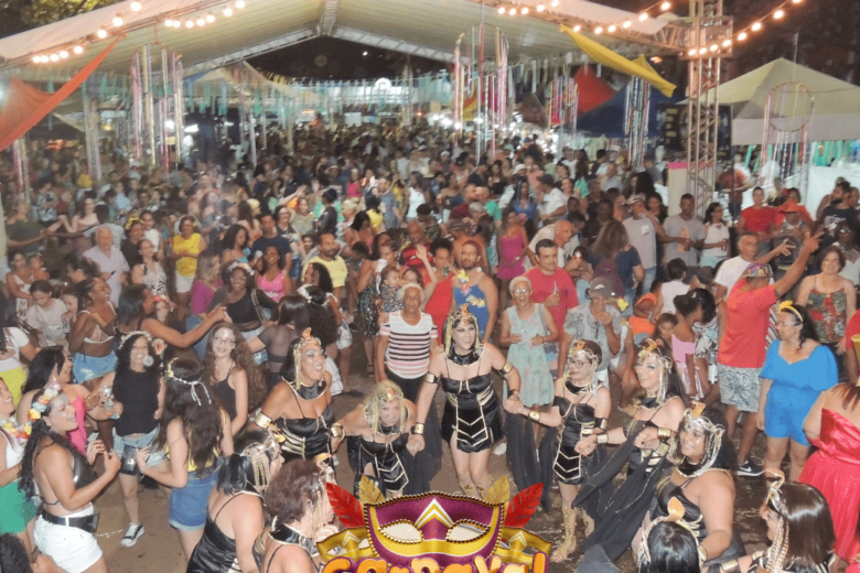 Carnaval do Campestre: confira a galeria de fotos da noite de ontem (18)