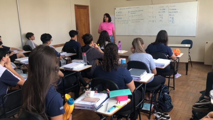 Câmara de Monlevade abre inscrições para o projeto Parlamento Jovem 2023
