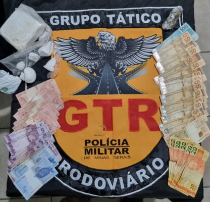 tatico-rodoviario-apreende-drogas-que-vinham-para-itabira