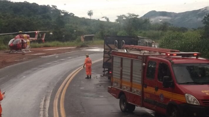 acidente-mobiliza-helicoptero-dos-bombeiros-na-br-381