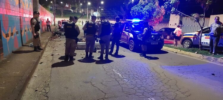 Homens em fuga provocam acidente com morte em Itabira