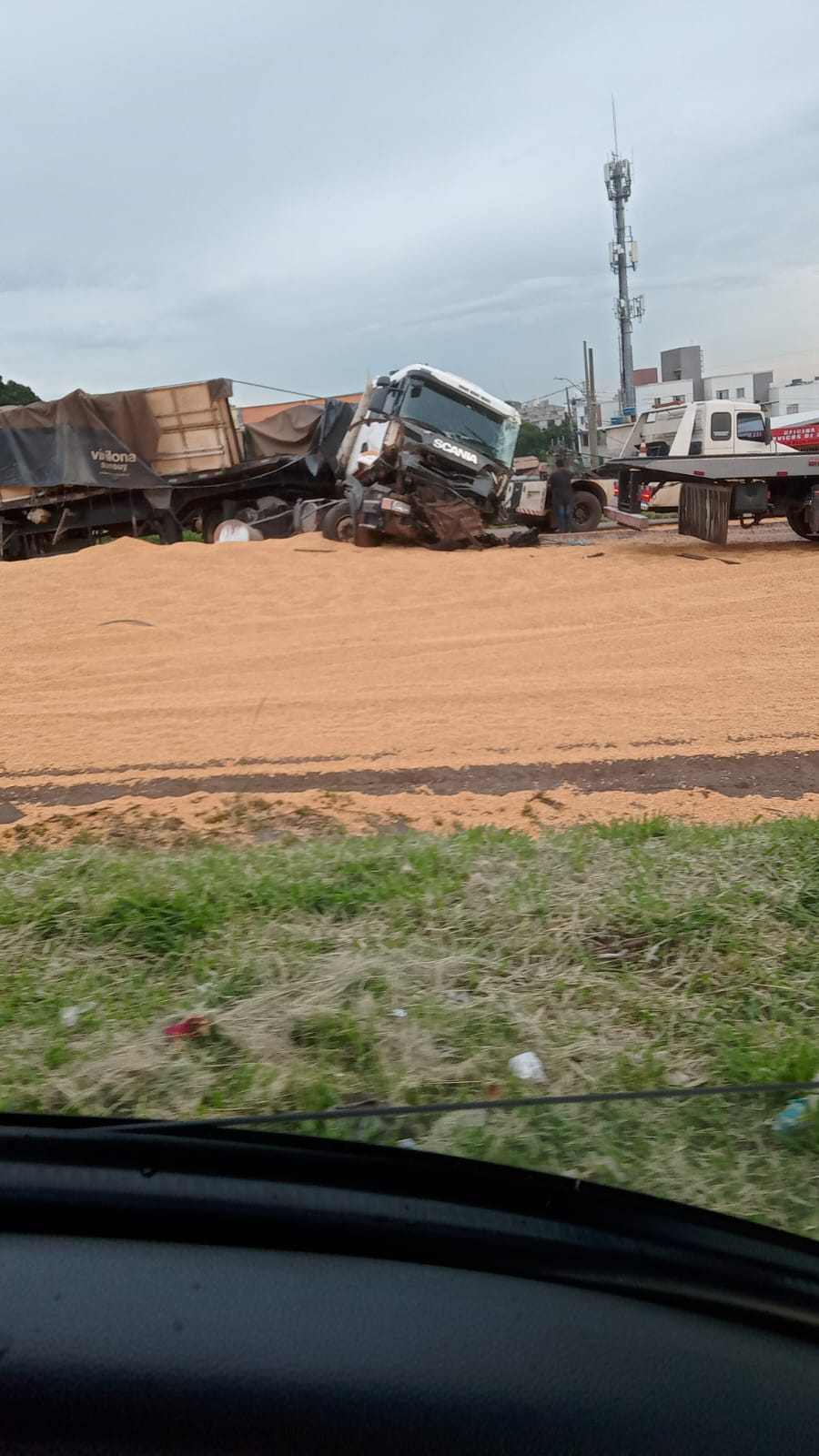 acidente no Anel Rodoviário