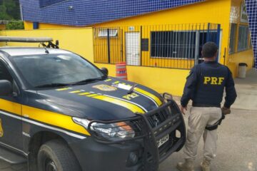 Homem acusado de tentar matar o irmão com golpes de facão é preso em Minas Gerais