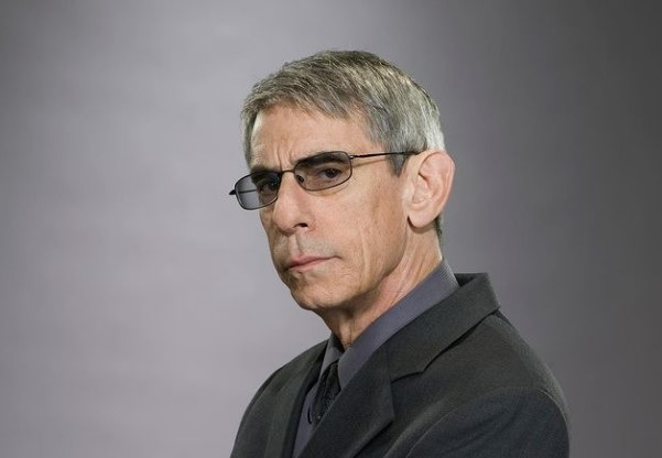 Morre aos 78 anos o ator e humorista Richard Belzer, o detetive Munch de “Law & Order: SVU”