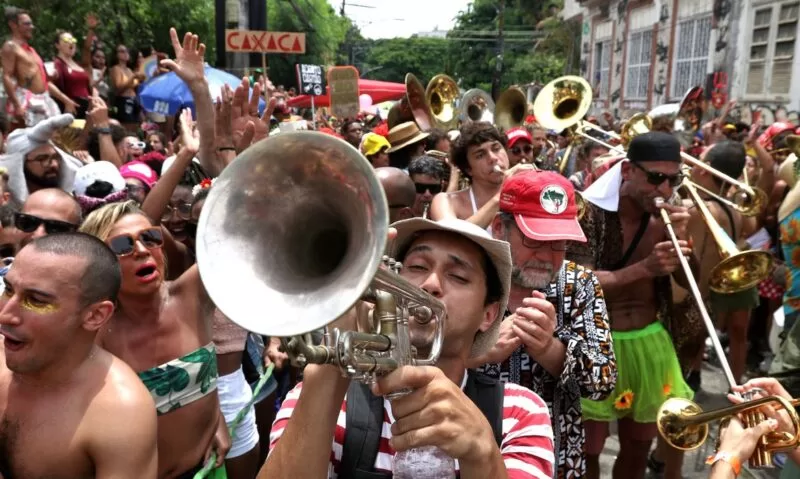 Vai passar o Carnaval em Nova Era? Veja a programação