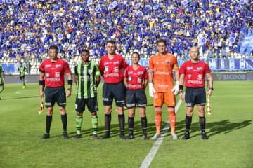 América e Cruzeiro duelam por vaga na final do Mineiro; Rádio Caraça transmite a partida