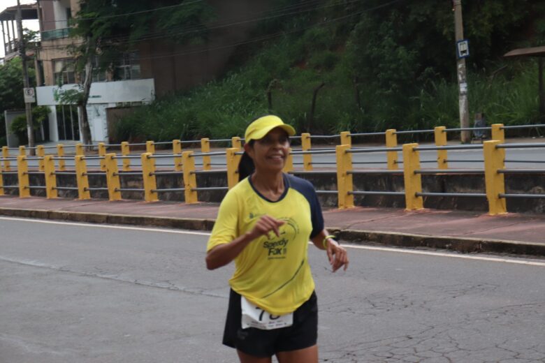 Boa noite de sono pode melhorar rendimento na corrida em mais de 50%, diz profissional