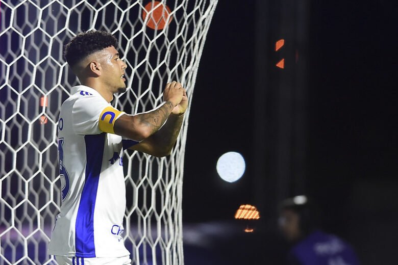 Em teste de Série A, Cruzeiro reage no segundo tempo e vence o RB Bragantino