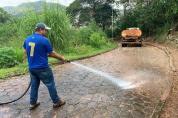 Mutirão no Areão recolhe 30 caminhões de resíduos de roçada, lixo e entulho