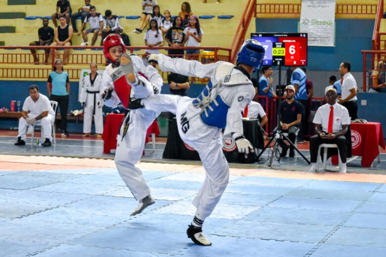 Atletas itabiranos conquistam 113 medalhas no Campeonato Mineiro de Taekwondo 