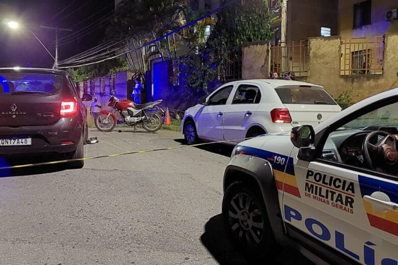 Colisão frontal deixa adolescente ferido no Juca Batista