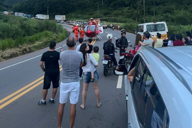 Após grave acidente, tráfego é liberado na BR-381; há registros de congestionamentos nos dois sentidos