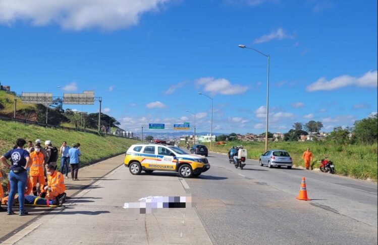 Homem morre ao ser atropelado por moto na MG-010