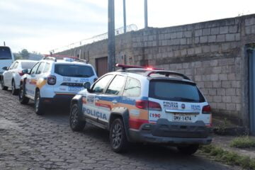Polícia prende dupla por tráfico de drogas em Santa Bárbara