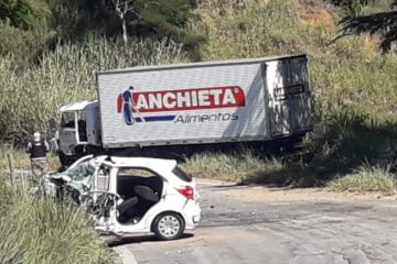 Grave acidente provoca morte e deixa feridos na MGC-120, em Ferros