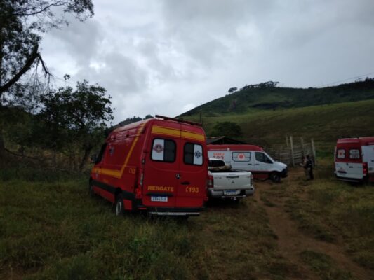 caseiro-e-encontrado-morto-em-curral-de-fazenda-na-br-262