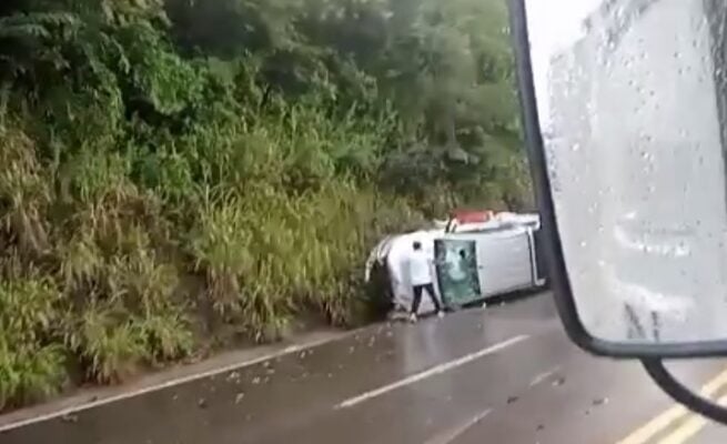 Grave acidente interdita a BR-381 neste domingo, em Ravena