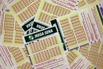 Mega-Sena acumula e prêmio vai a R$65 milhões