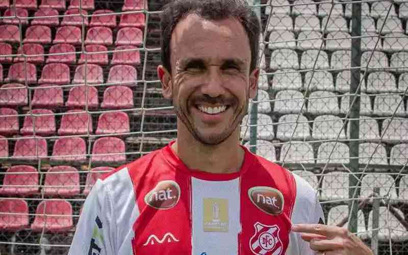 Democrata-SL anuncia saída de Thiago Ribeiro, ex-Cruzeiro e Atlético
