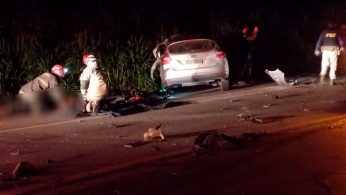 BR-381: uma pessoa fica ferida em acidente entre carreta e carro, em Sabará