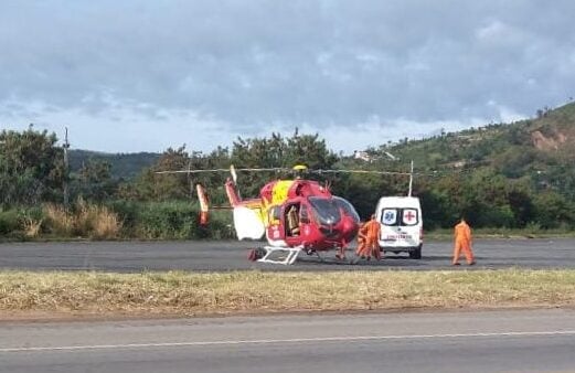 Carro cai em ribanceira com cerca de 100 metros e deixa feridos na BR-381