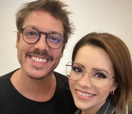 E nessa loucura! Fábio Porchat e Sandy vão estrelar filme inspirado na música 'Evidências'